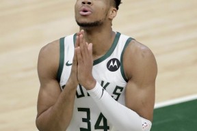 开云体育-关于字母哥连续七场比赛得分超过连败，勇士挑战极限！的信息