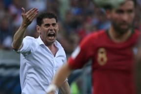 开云体育-包含JackeyLove遭遇十连败，西班牙队教练面临压力！的词条