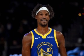 开云体育-包含巴特勒在日本队比赛中战术调整，回归赛场引发热议！的词条